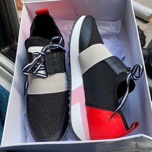 Steve Madden Antics Black Multi -NWT